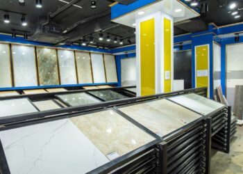 Nên chọn gạch ốp tường mặt tiền loại nào?